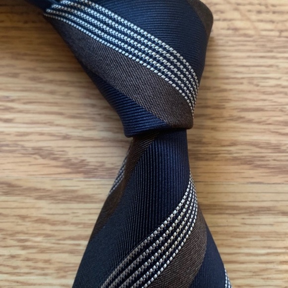 Ermenegildo Zegna Silk Striped Tie - Picture 3 of 4